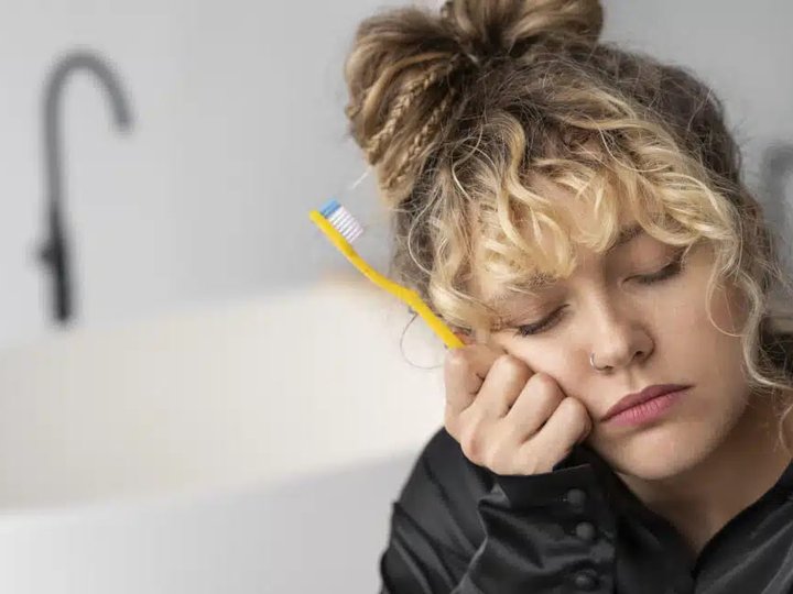 Що робити, якщо болить зуб після пломбування каналу?